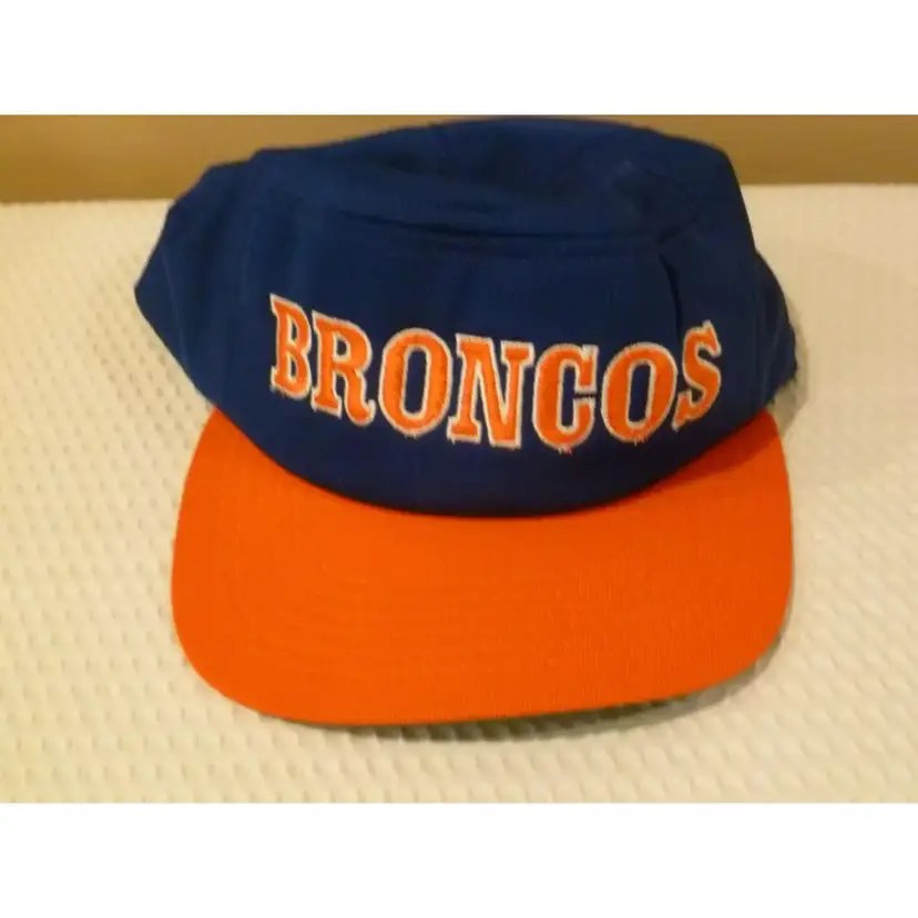 Vintage Denver Broncos Snapback Ball Cap