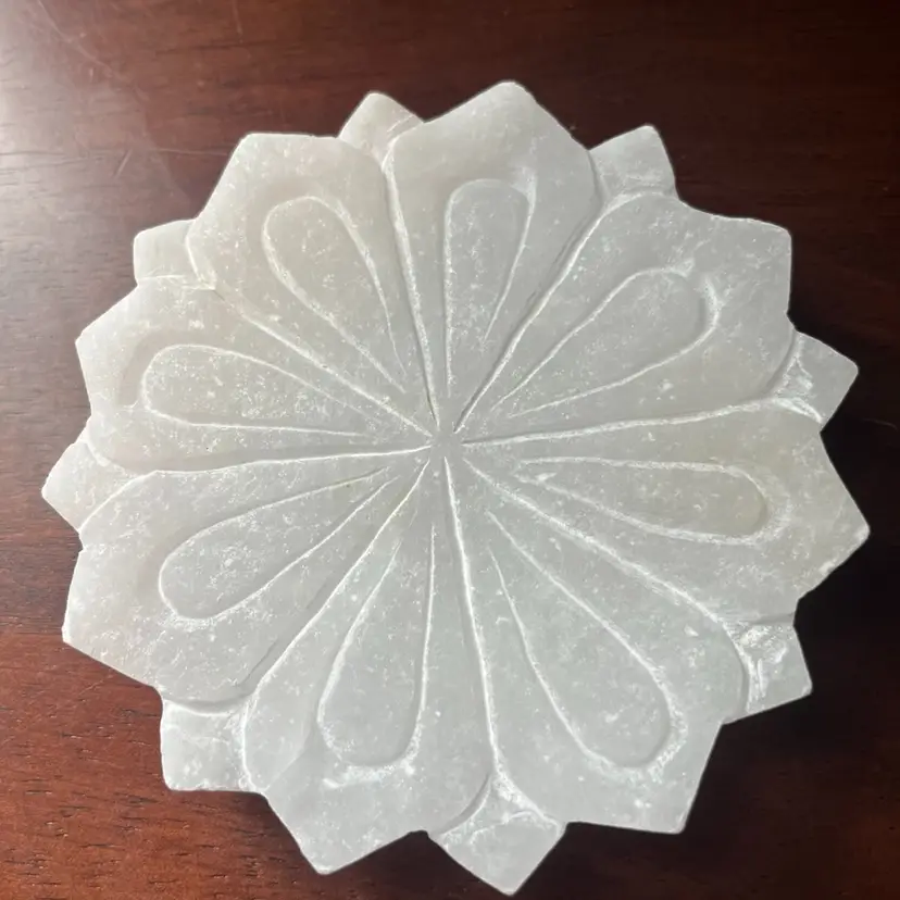 White Alabaster Carved Lotus Soap Dish 5”