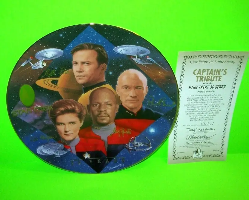 #01 Star Trek Collector Plate Hamilton Numbered Captains Tribute COA Kirk Enterprise