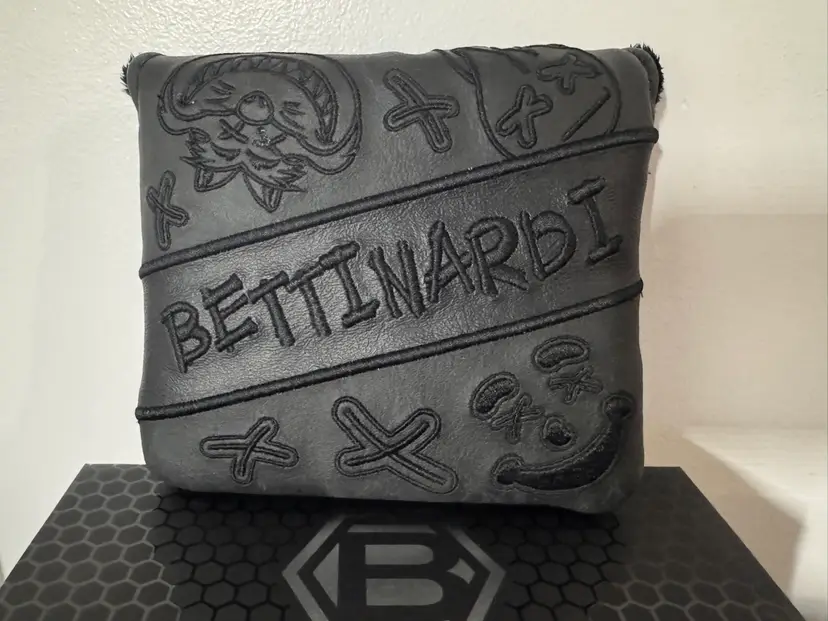 Bettinardi Blacked Out Multi Icon Mallet Head Cover - Very Rare