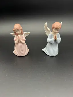 Two Praying Angels