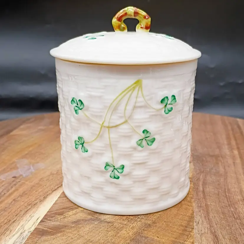 Belleek Shamrock Basket Weave Lidded Jar 4.5 tall 3.25 diameter 6th Mark 1965-1980.