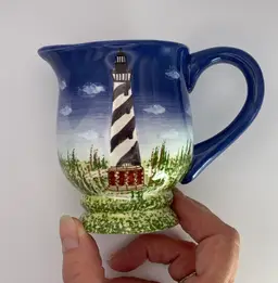 VTG 2000 Lefton Ceramic Creamer Gravy Pitcher Hand Painted Cape Hatteras NC Lighthouse 9oz Beach 