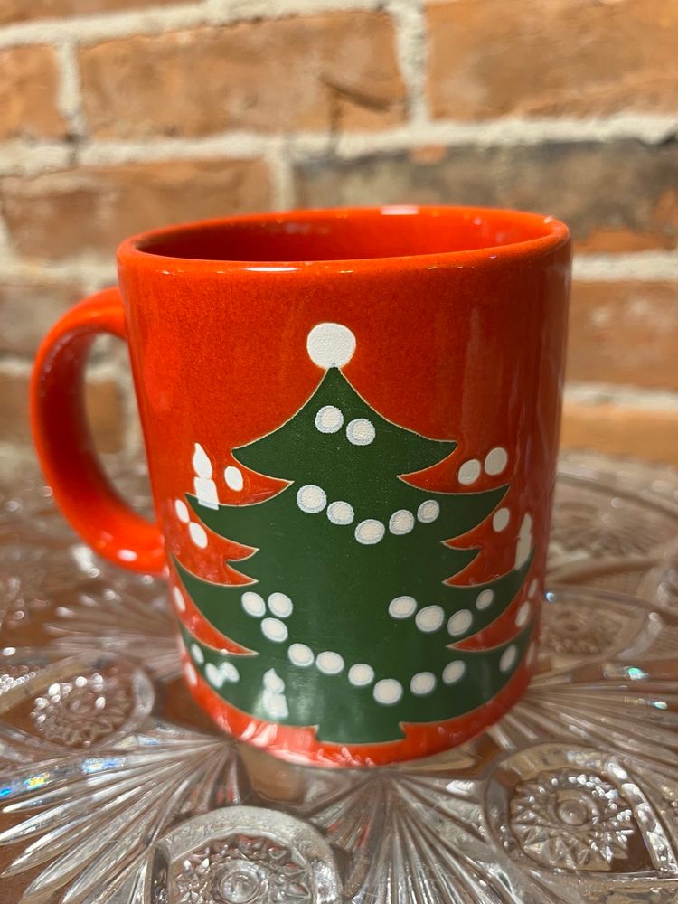 Waechtersbach Germany Mug With Christmas Tree.