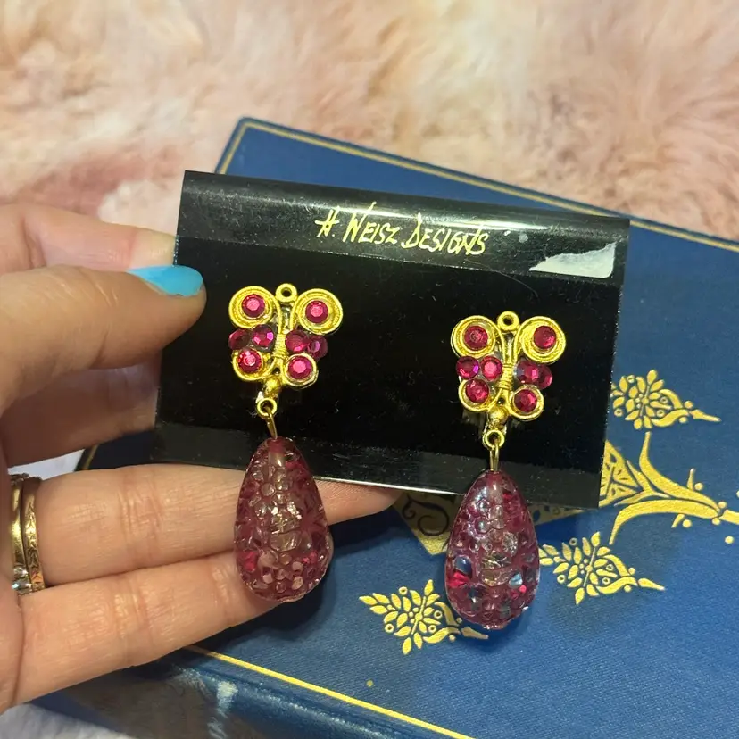 Vintage H Weisz Clip On Earrings