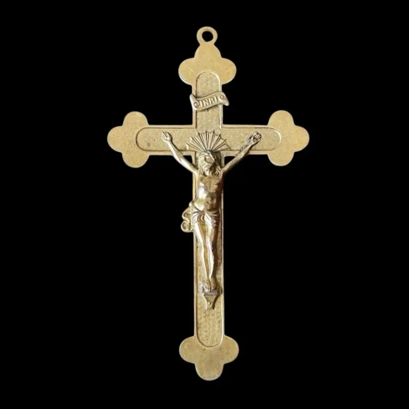 Brass Crucifix INRI Jesus on Cross Wall Hanging Pendant VTG Holy Religious 3D