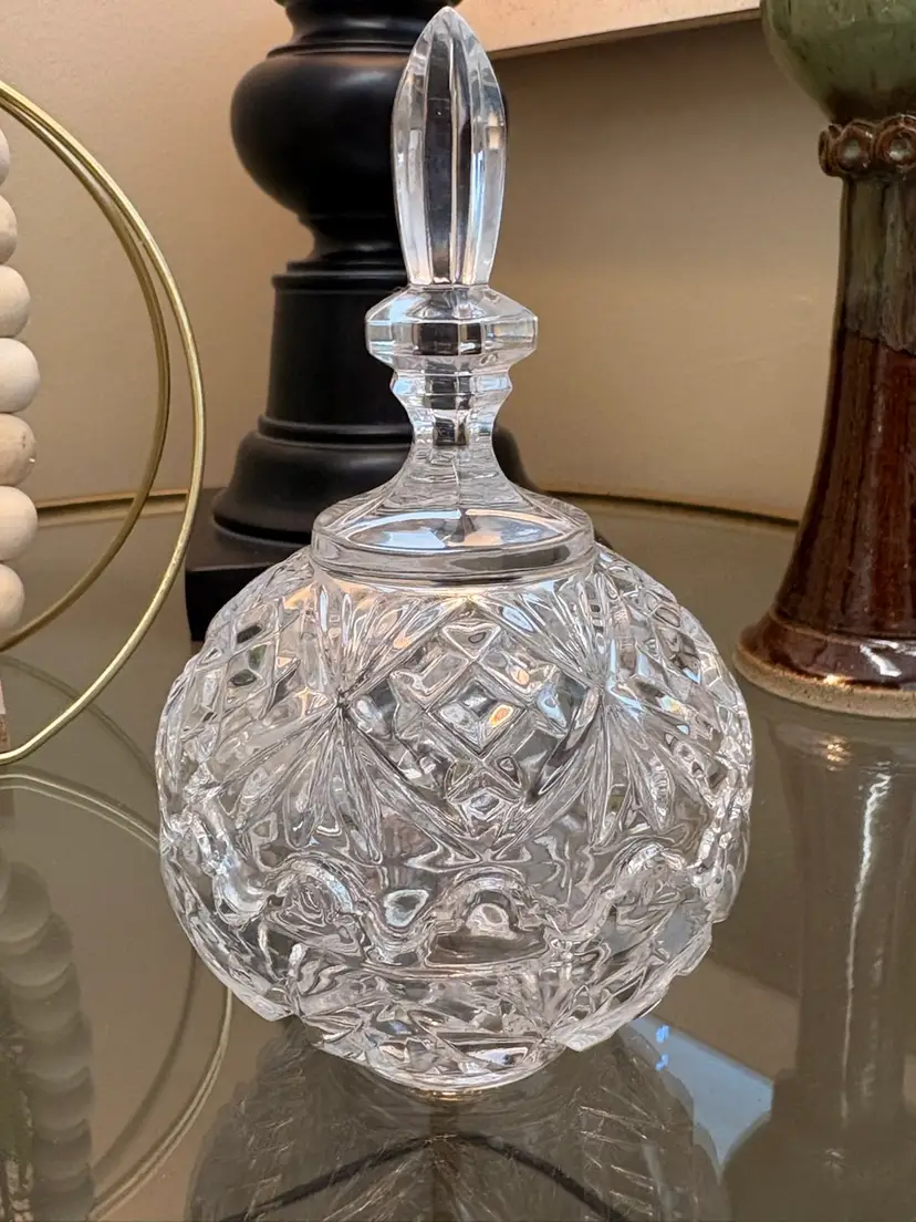 24% Lead Crystal Bleikrystall Small Trinket Dish with Lid