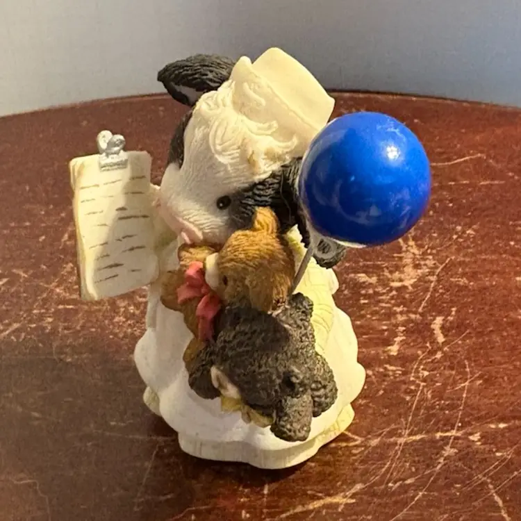 Mary Moo Moo “Let Moo Take Care Of You” Cow Nurse Figurine, Enesco 1998