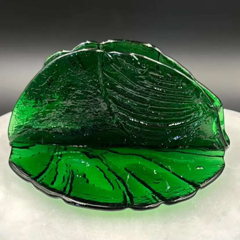 Vintage Green Art Glass Paper Napkin Holder