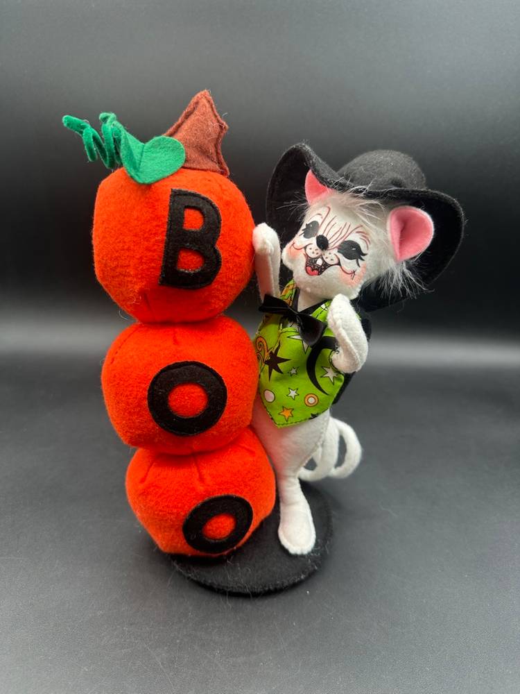 Annalee Boo Pumpkin Stack Mouse Plush Collectible 9.5”T 5”W