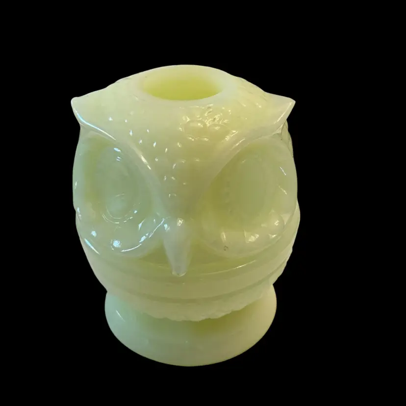 2-piece Fenton Glossy Custard Owl Fairy Light 3.75”x 3” GLOWS- READ