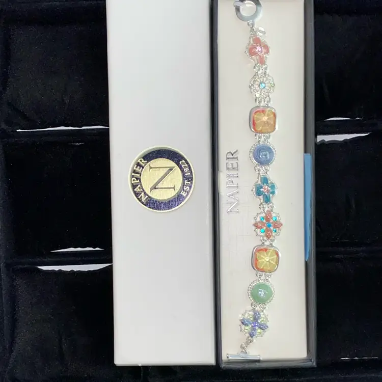 Vintage Napier 7in Bracelet New In Box