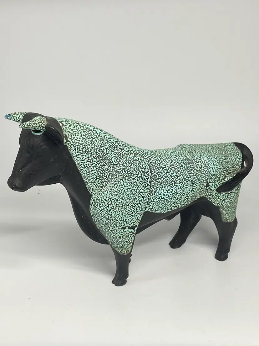Hagen Renaker MCM Ceramic Black Bisque Bull Figurine