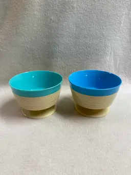 Vintage Thermo-Temp Rabbiaware Pedestal Desert/Ice Cream Bowls - Set of 2 (V307)