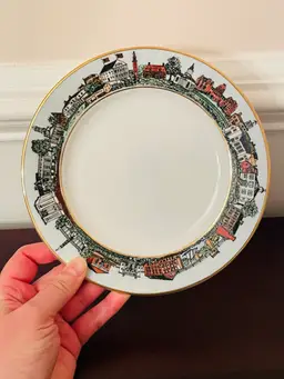 Historic Richmond Plate Limited Edition 101/950 Hand Painted Porcelain Cheryl Lyon Virginia City Plate 8 Inch