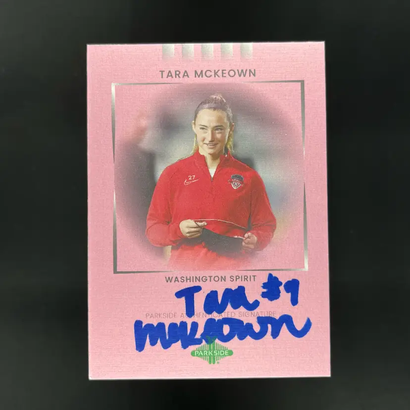 Tara McKeown 2022 Parkside Paramount NWSL Pink Autograph /100 Soccer Card