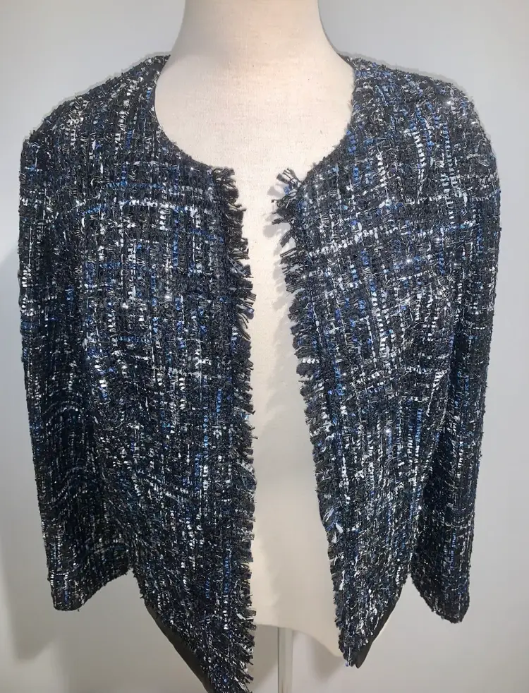 Classic!!
Frank Lyman: Vintage Style Ladies Ragged-Edge Blazers, Black/Blue/Silver. Sizes 8 & 16