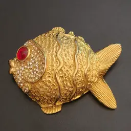 Funky Retro Fish Pin Bright Gold w Red Crystal / Rhinestone SPARKLES Brooch Weirdo Kitsch VTG Costume Estate Jewelry
