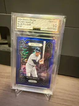Mickey Mantle 2024 Panini Prize Blue Pulsar/75 AGS 10
