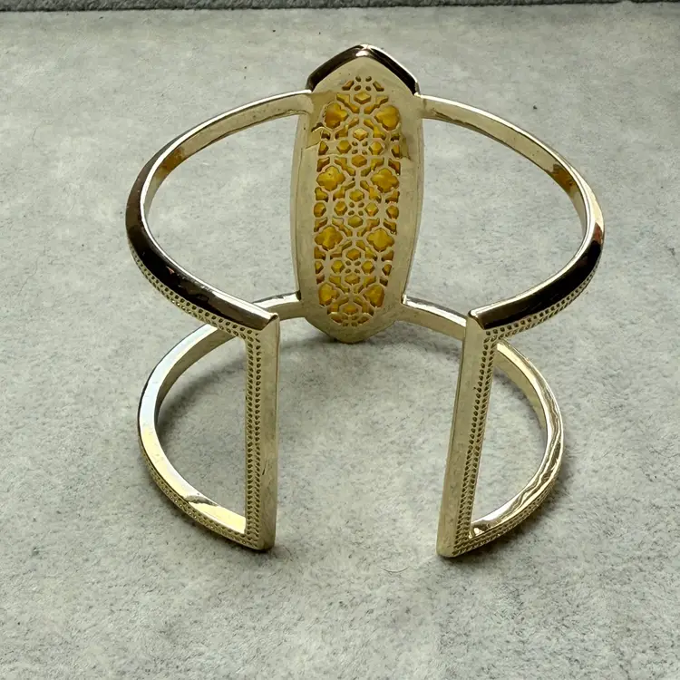 Kendra Scott Lawson Wide Cuff Bracelet Crushed MOP Mother of Pearl Gold Tone