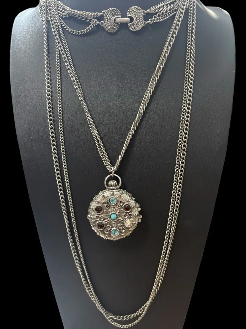 109. Goldette NY Vintage Jewel Locket Necklace