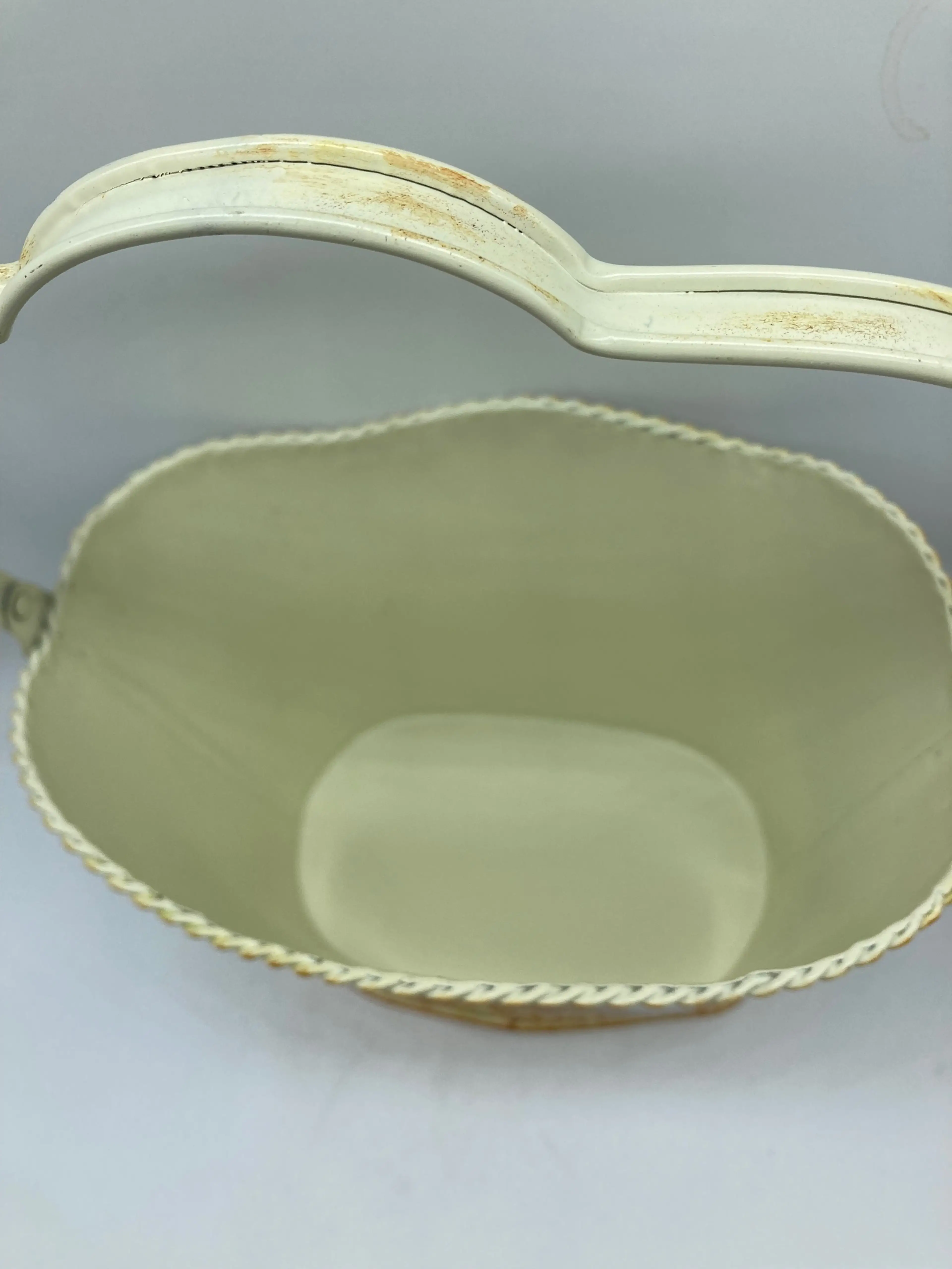 Image 3 of 4