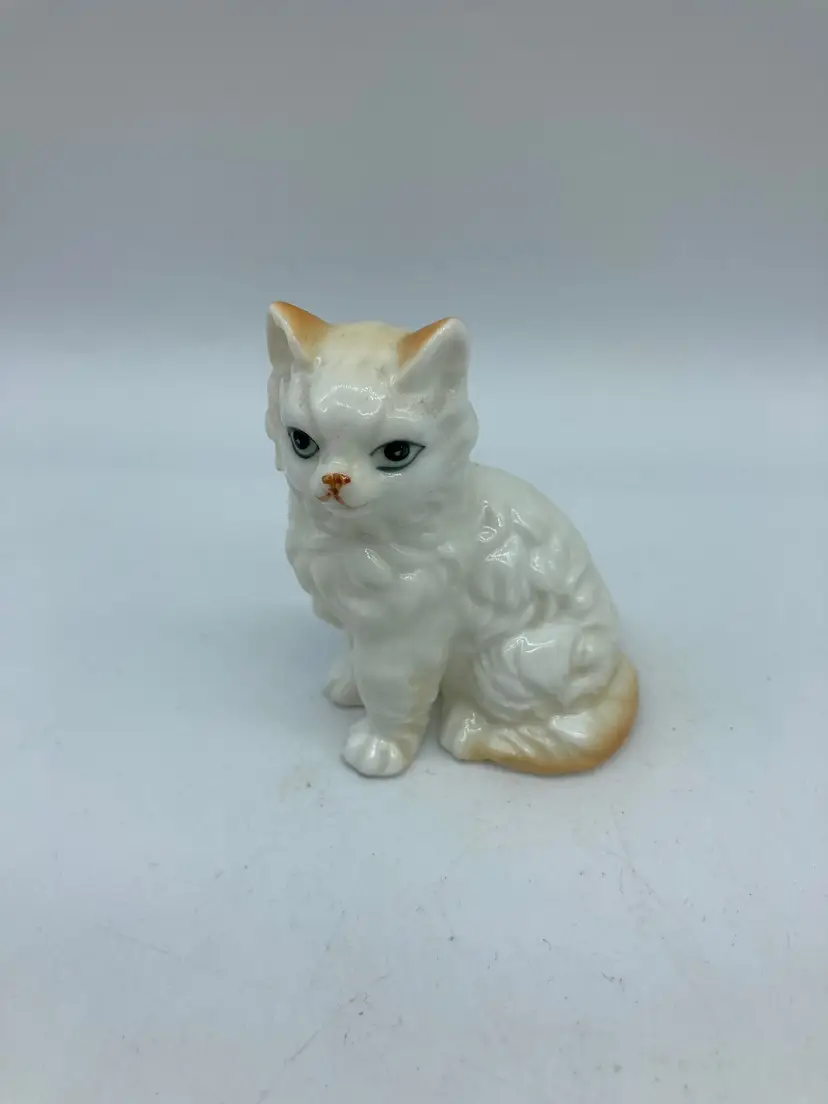 Small White Persian Cat Ceramic Figurine