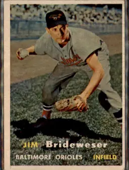 1957 Topps #382 Jim Brideweser - (pk1) - Baltimore Orioles