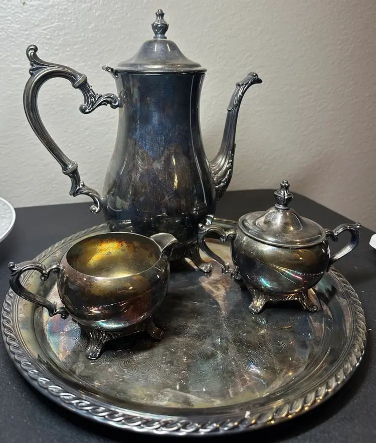 Antique WM Rogers 800 Silver Teapot, Platter, Creamer, & Sugar Bowl