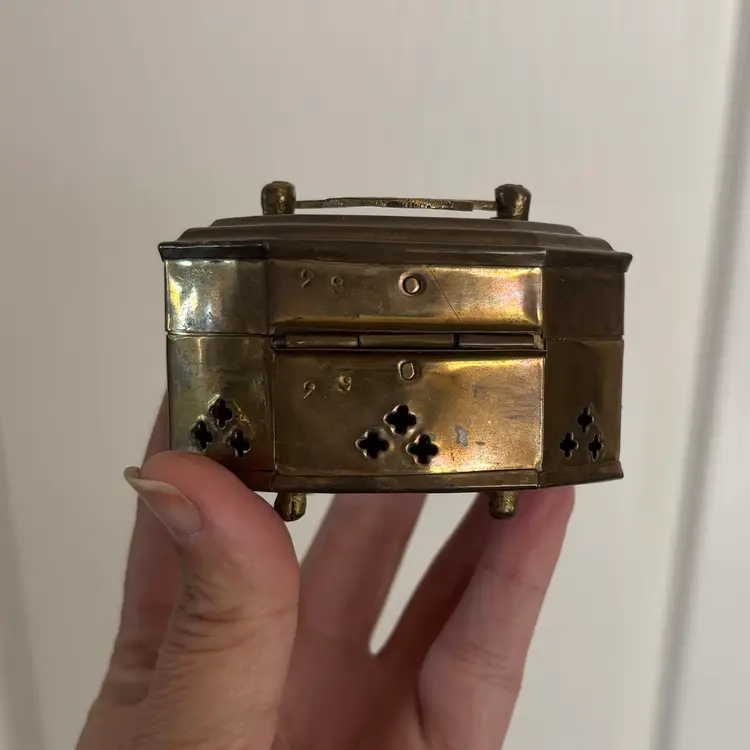 Vintage Small Brass Pierced Cricket Box