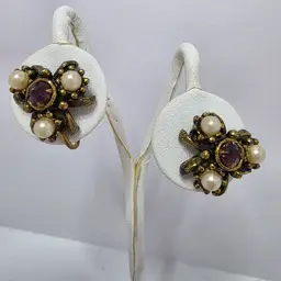 #01 Vintage Pearl and Amethyst Screw Back Earrings