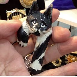 Cat Brooch