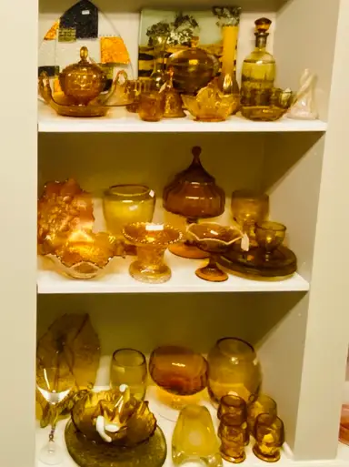 Amber glass Pop up With Claudine