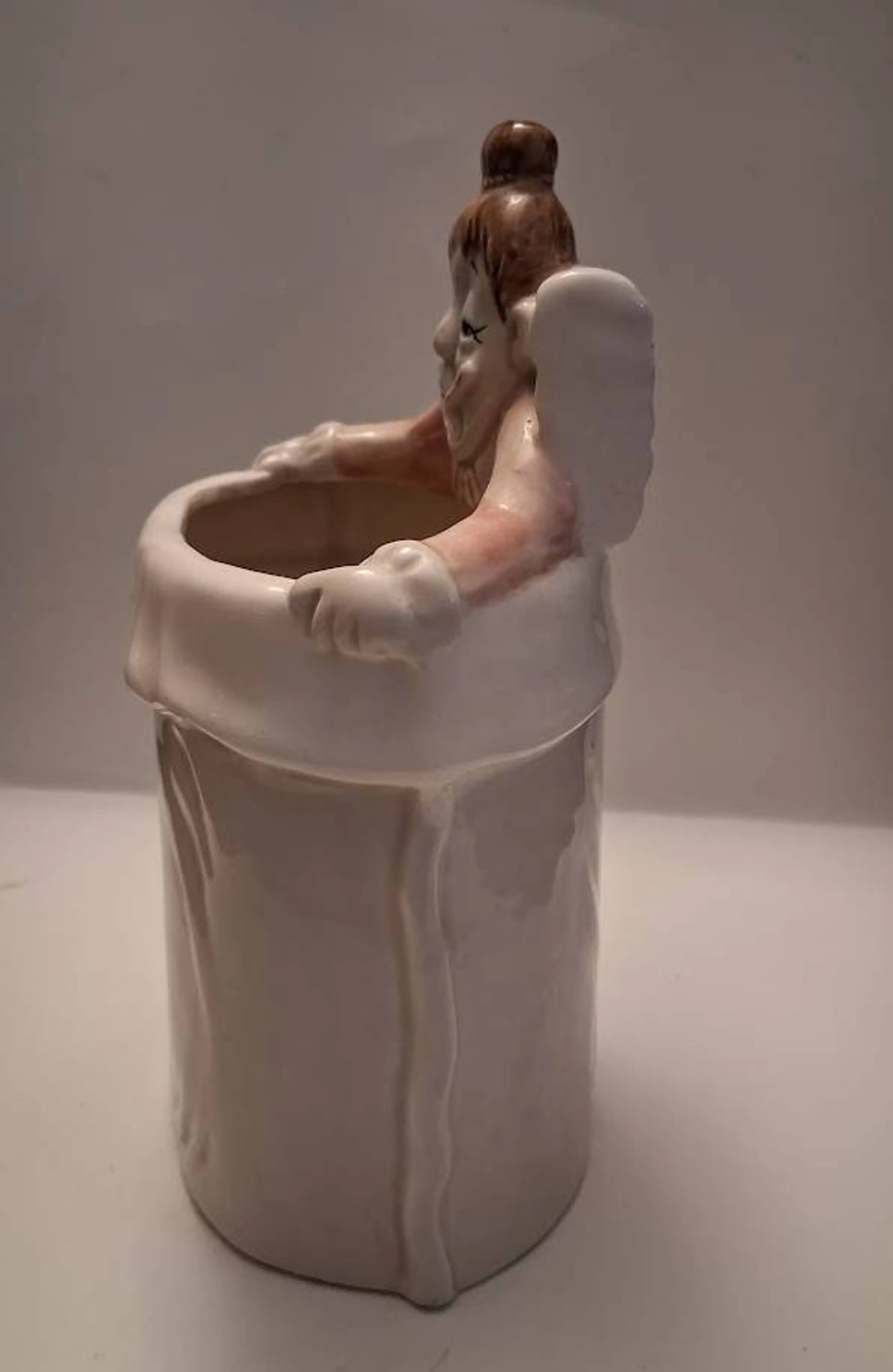 Image 2 of 6