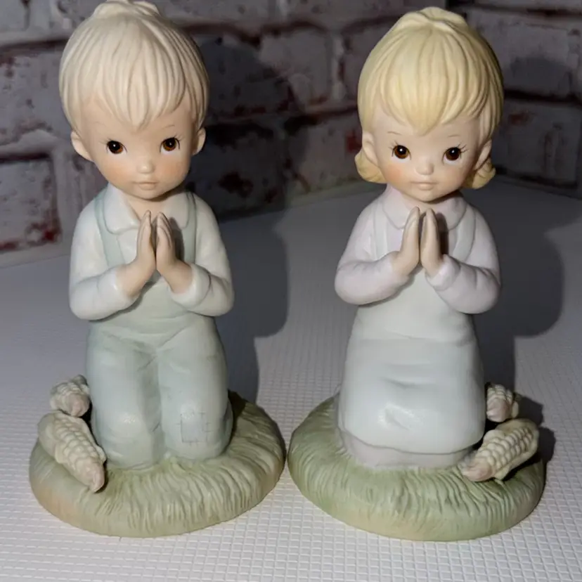 2 Lefton Praying Figures Boy And Girl