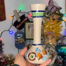 Tonala Fluted Vase 8.5”