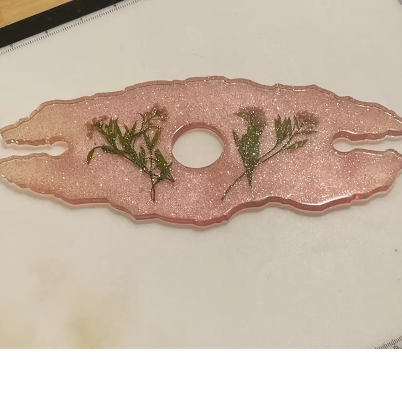 Resin Wine Caddy Pink Glitter With Dried Flowers