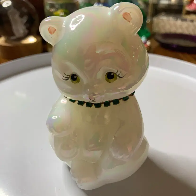 Pearlescent Bear Signed T.L. Nutter! 3 1/2” Tall! Embossed! Stickered! Signed!