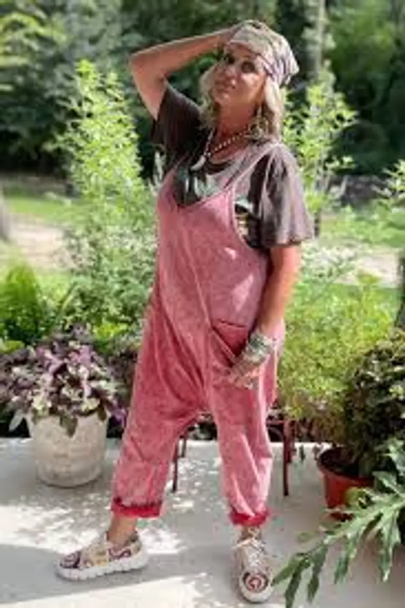 Brandie Can't Miss This Romper by Jaded Gypsy Vintage Scarlet