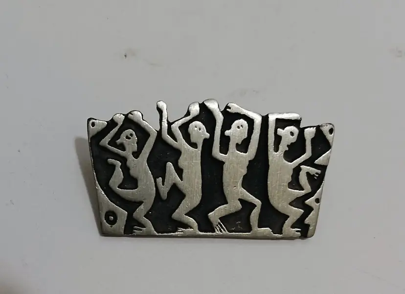 Pewter Pin of Dancing People