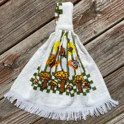 Vintage Dundee Mushrooms & Butterflies Fringed Hanging Range Towel