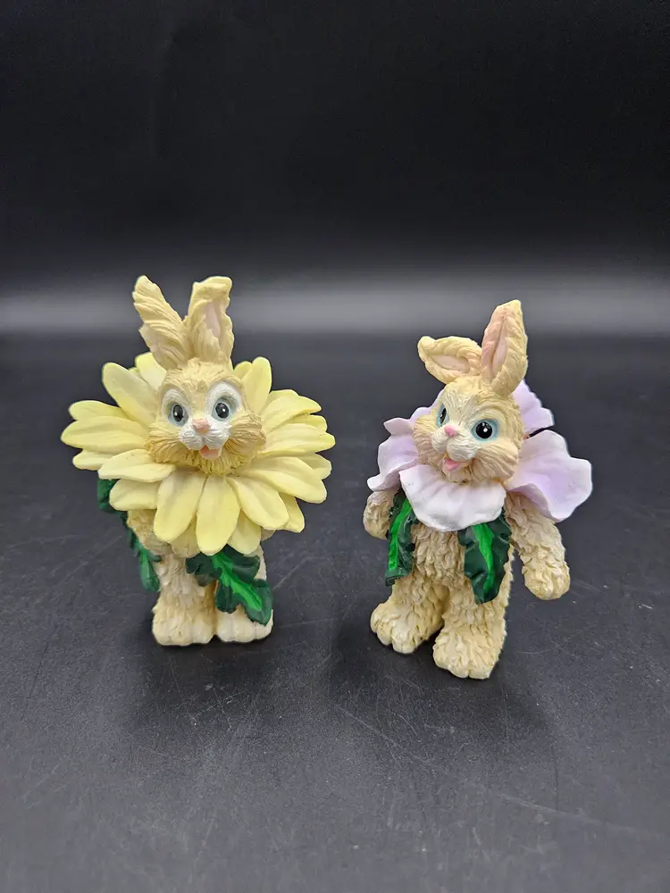 Resin Flower Bunny Set of 2