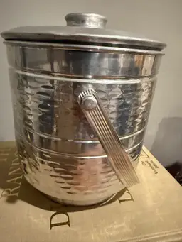 Aluminum Hand Hammered Bar Ice Bucket