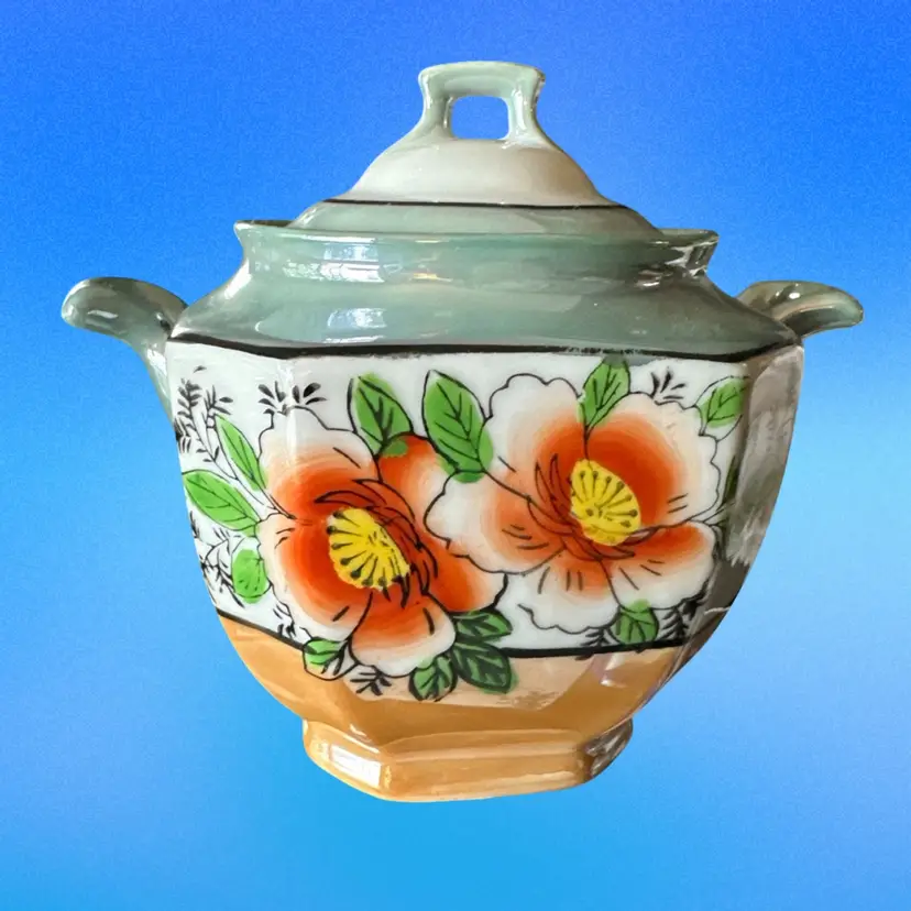 Art Deco Vintage Luster Ware Sugar Bowl IN HARD TO FIND CELADON COLOR  EUC