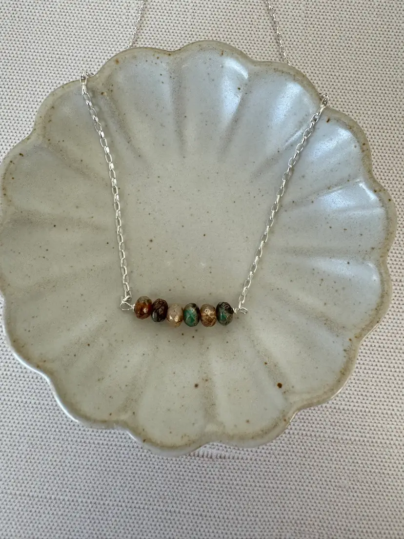 #40 Rainforest Rhyolite Or Jasper Gemstone Beads Centered On A Sterling Silver Chain 17”