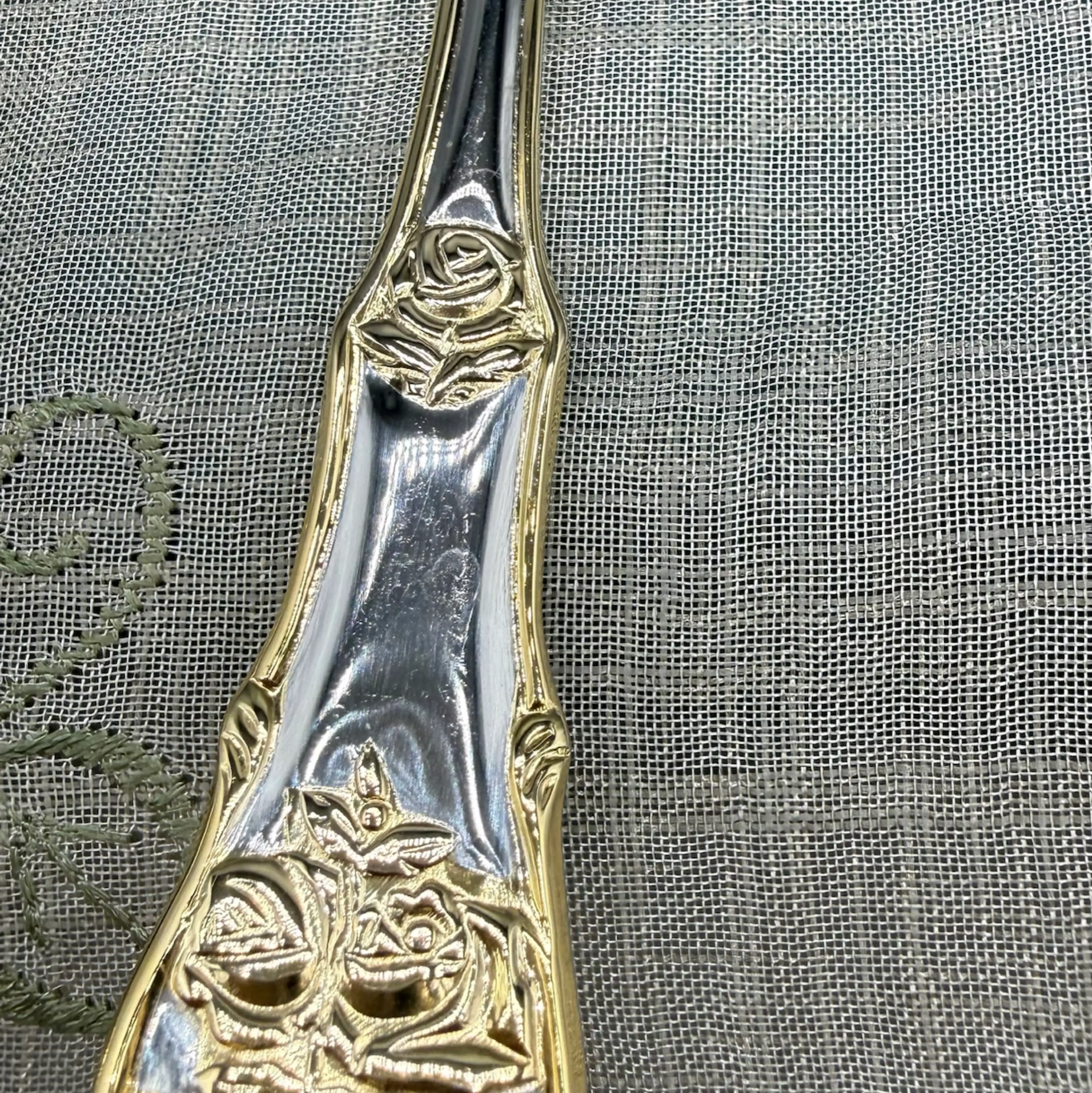 Image 2 of 4