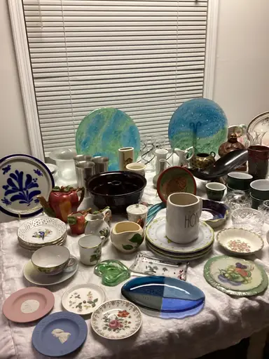 20 Minutes Of Clear The Table!  Don’t Blink Or You’ll Miss It