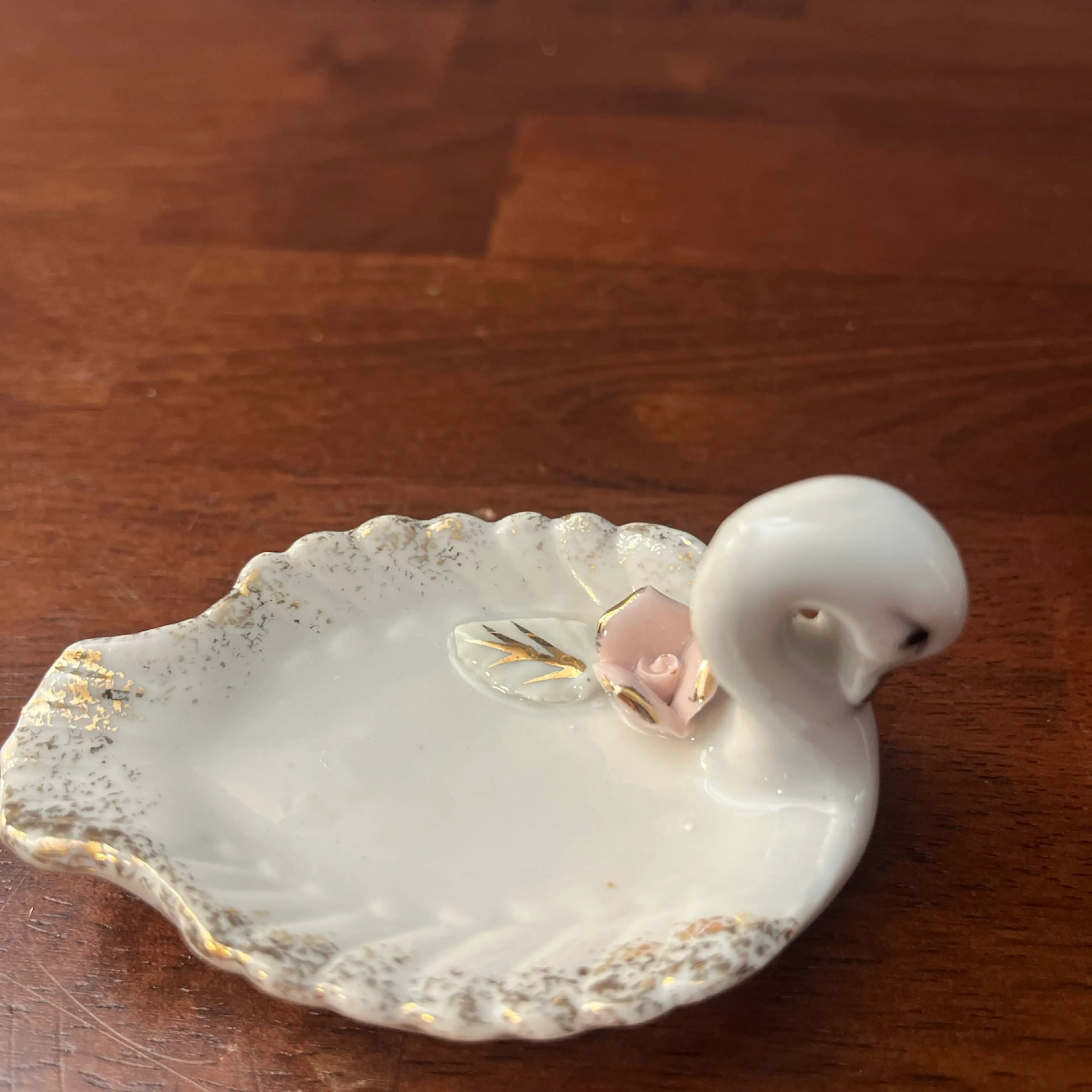 Image 2 of 4