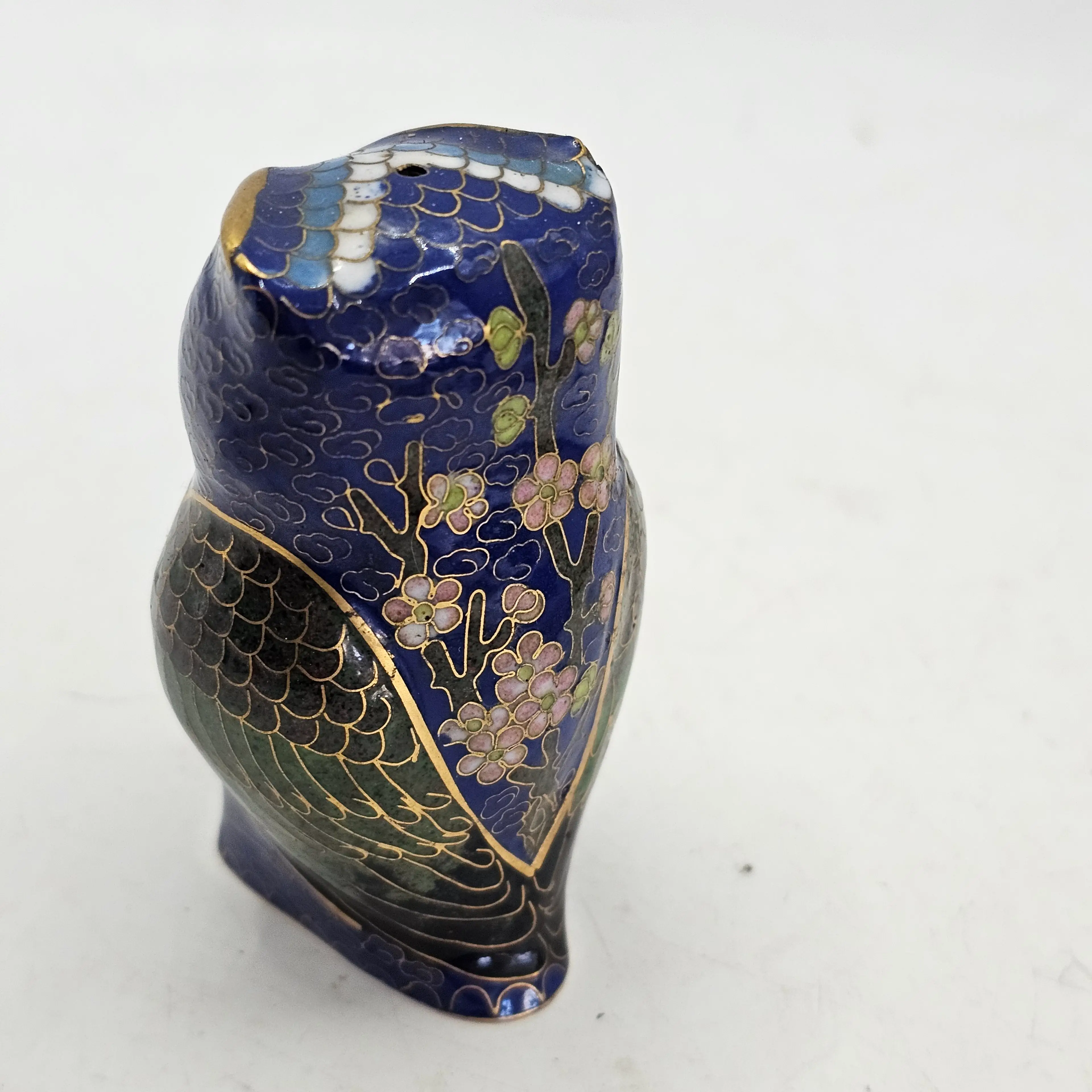 Image 2 of 6