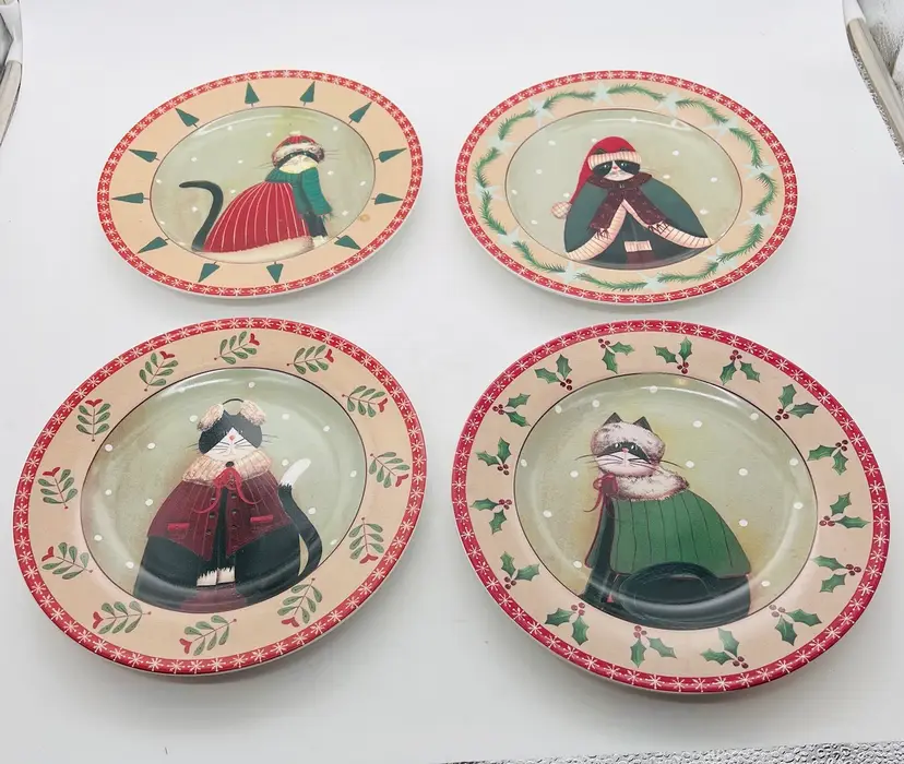 Oneida Sakura Fiddlestix Holiday Cats Salad Dessert 8” Plates